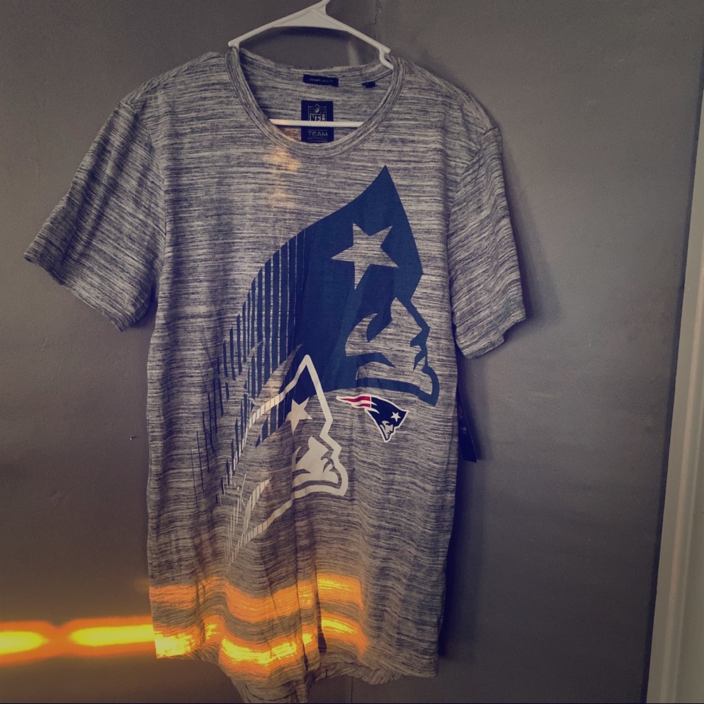 Women’s Patriots Shirt